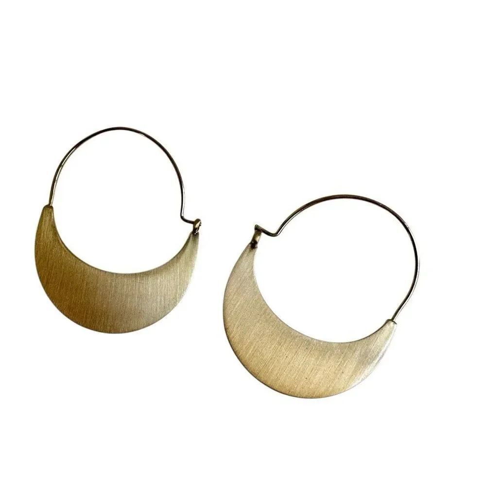 Gold tone hoop earrings
